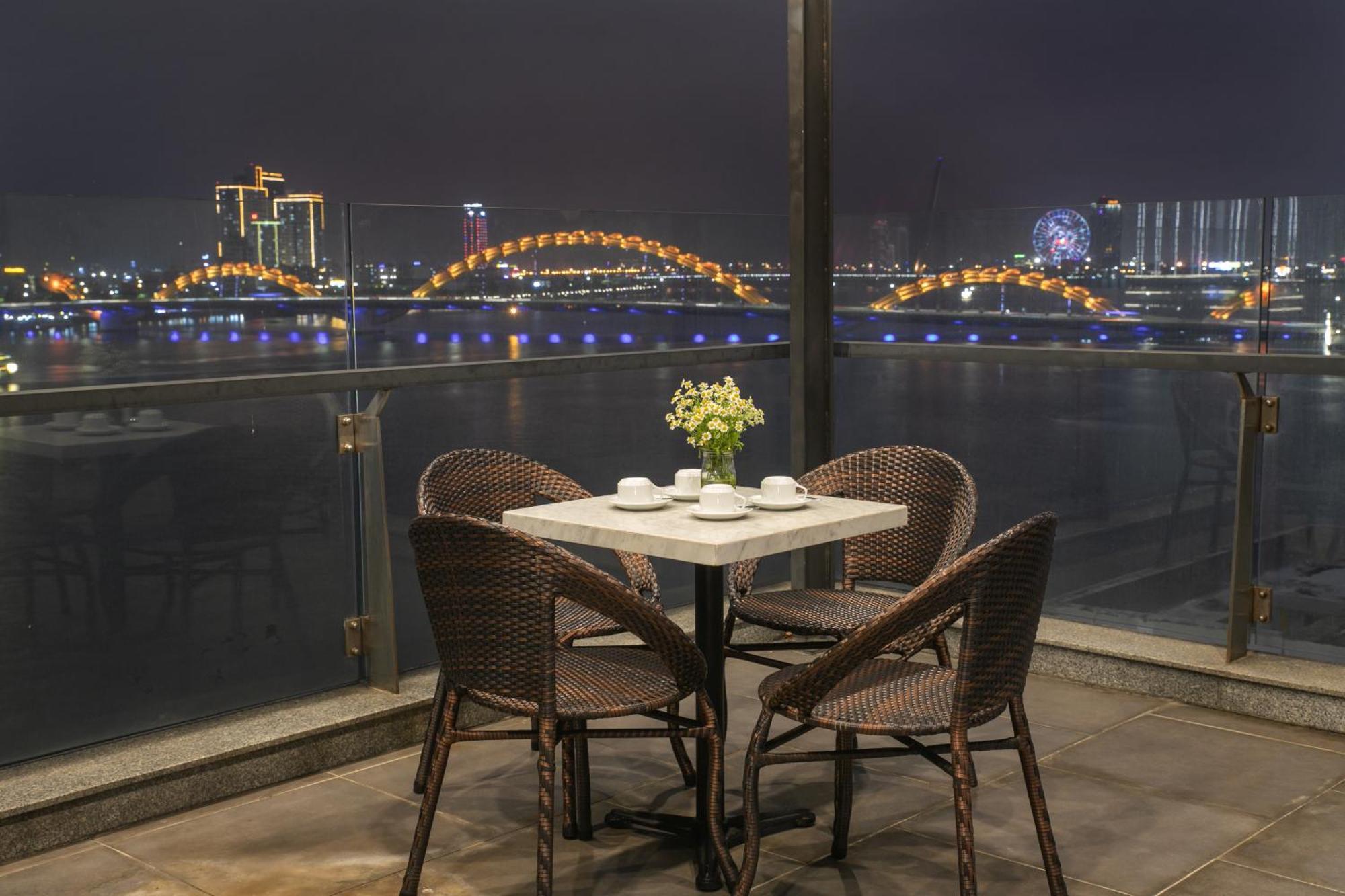 Avora Hotel Da Nang Exterior foto